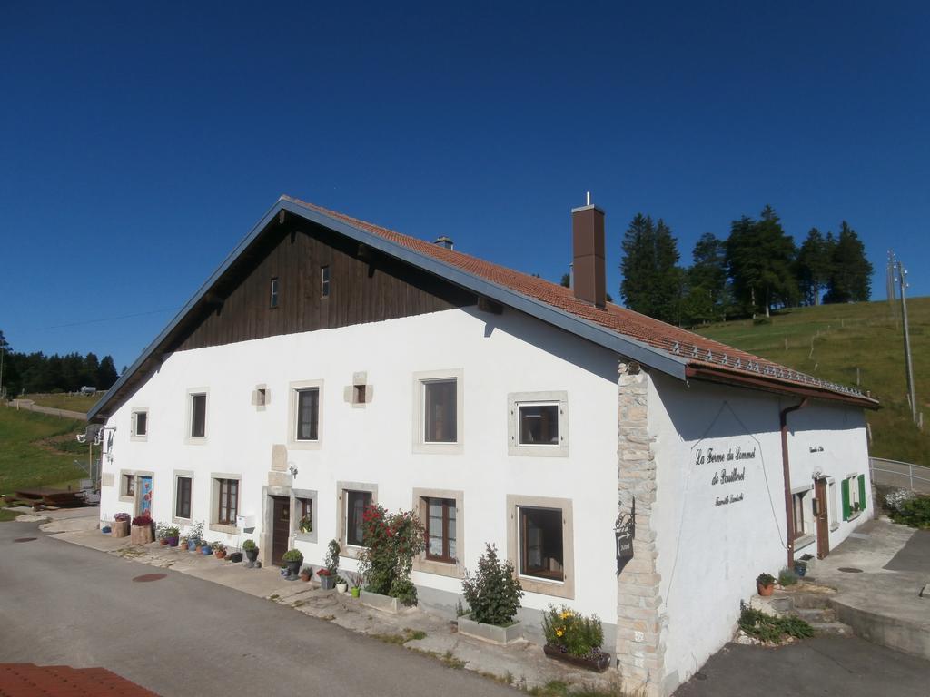 B&B La Ferme De Pouillerel La Chaux De Fonds Ngoại thất bức ảnh